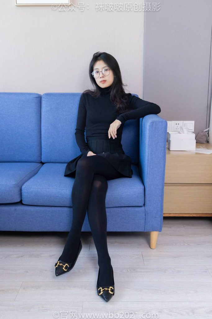 BoBoSocks袜啵啵 NO.430 奶油-平底鞋、厚黑丝、丝袜踩奶油蛋糕剧情 [146P-1V-8.0GB]-图屿X