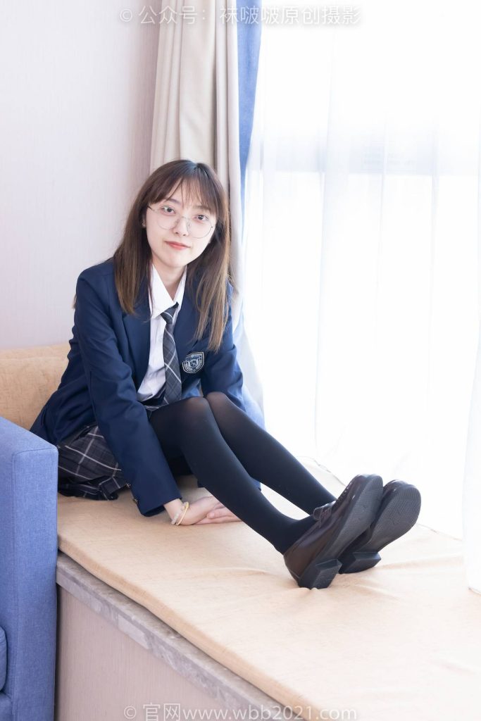 BoBoSocks袜啵啵 NO.432 稚予-皮鞋、厚黑丝、jk制服（仅花絮版） [184P-1V-6.6GB]-图屿X