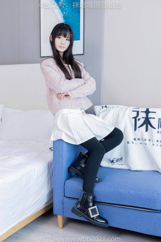 BoBoSocks袜啵啵 NO.438 甜甜圈-皮鞋、板鞋、白棉袜、肉色踩脚袜 [150P-1V-7.3GB]-图屿X