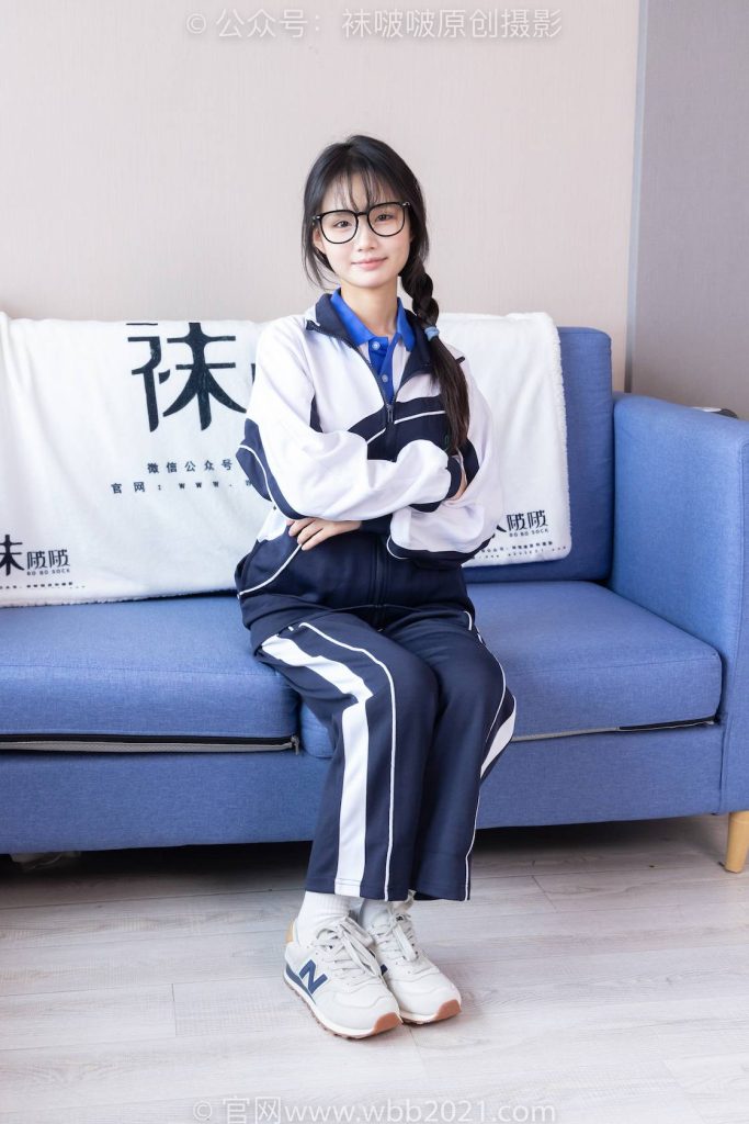 BoBoSocks袜啵啵 NO.456 甜甜圈 运动鞋、白棉袜、裸足、校服 [150P-1V-6.5GB]-图屿X