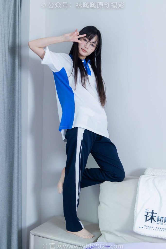 BoBoSocks袜啵啵 NO.471 甜甜圈 高跟鞋、黑丝、裸足、校服裤里丝 [150P-1V-6.9GB]-图屿X