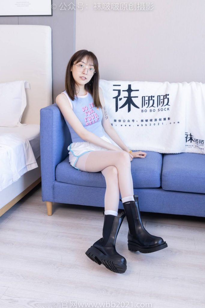 BoBoSocks袜啵啵 NO.479 稚予 短靴、长筒白棉袜、白丝（花絮版） [140P-1V-5.5GB]-图屿X