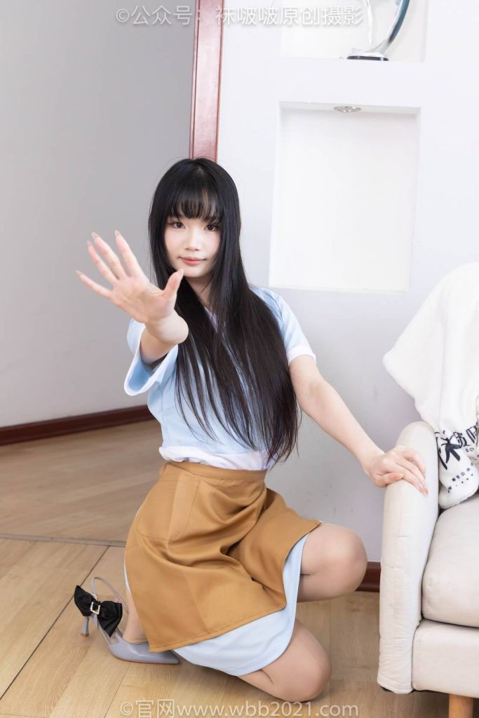 BoBoSocks袜啵啵 NO.521 甜甜圈 制服、高跟鞋、薄肉丝、裸足 [145P-1V-6.2GB]-图屿X