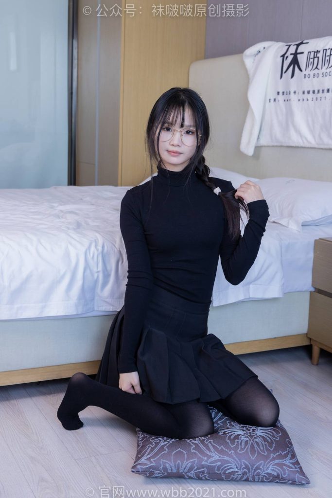 BoBoSocks袜啵啵 NO.523 甜甜圈 皮鞋、厚黑丝（花絮版） [145P-1V-6.1GB]-图屿X