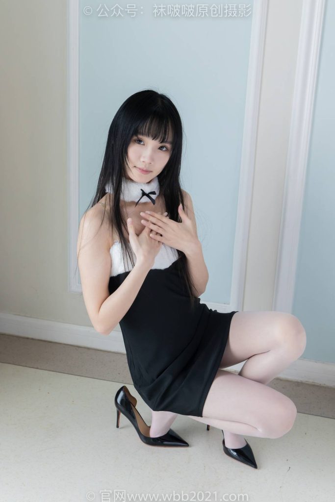 BoBoSocks袜啵啵 NO.544 甜甜圈 高跟鞋、白丝、裸足、踩小人和泡芙 [172P-1V-8.2GB]-图屿X