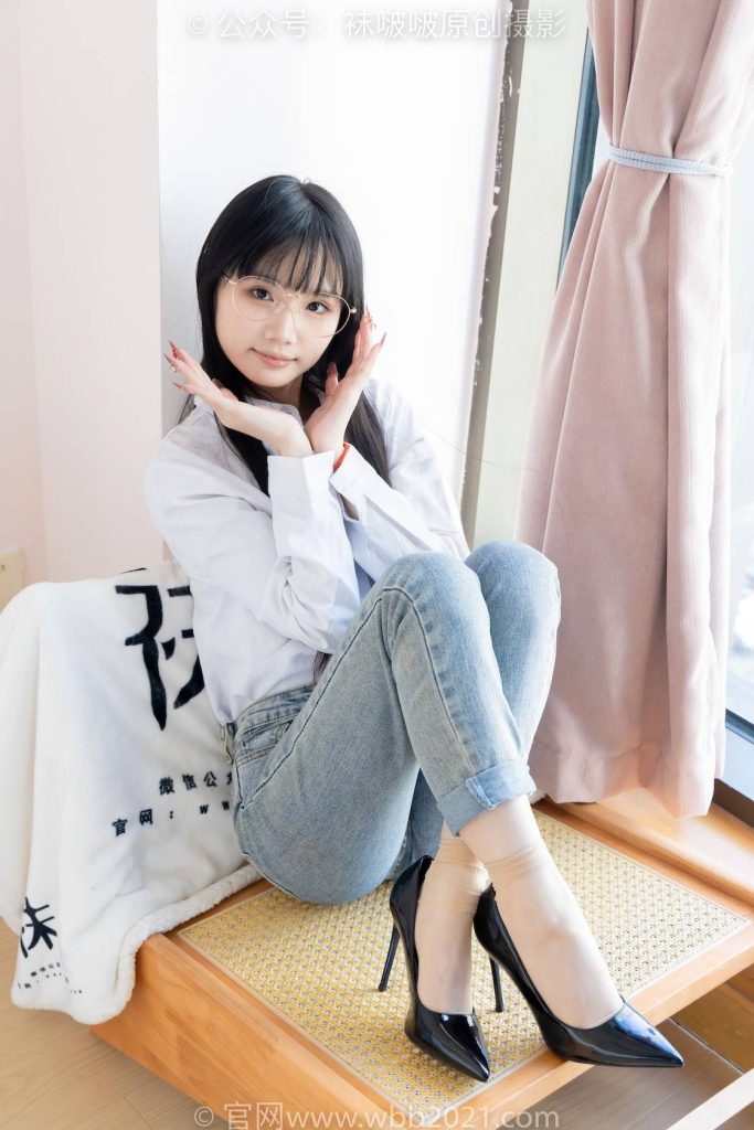 BoBoSocks袜啵啵 NO.559 甜甜圈-高跟鞋、短肉丝、半蹲半脱袜子剧情 [146P-1V-6.2GB]-图屿X