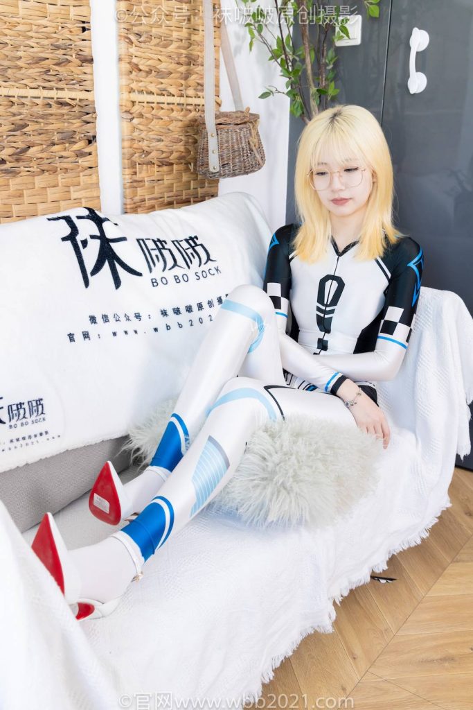 BoBoSocks袜啵啵 NO.568 小甜豆 连体服、高跟鞋、厚白丝 [148P-1V-6.4GB]-图屿X