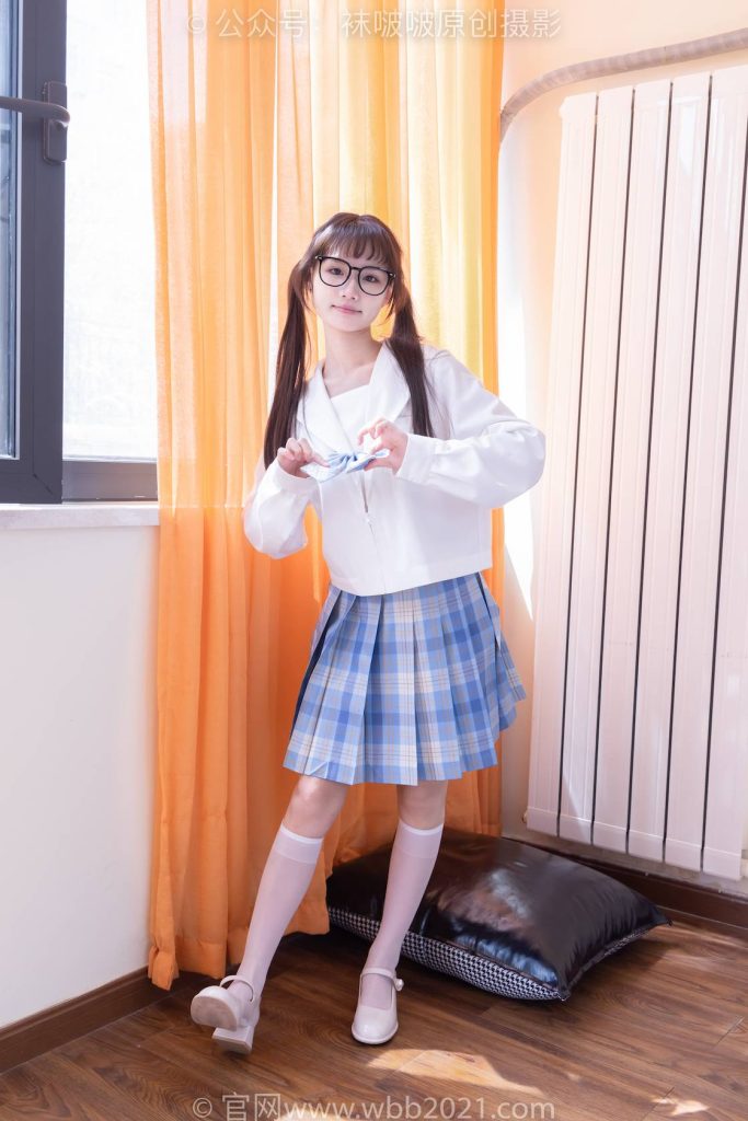 BoBoSocks袜啵啵 NO.578 甜甜圈-高跟鞋、薄黑丝白丝、裸足、jk制服 [149P-1V-5.9GB]-图屿X