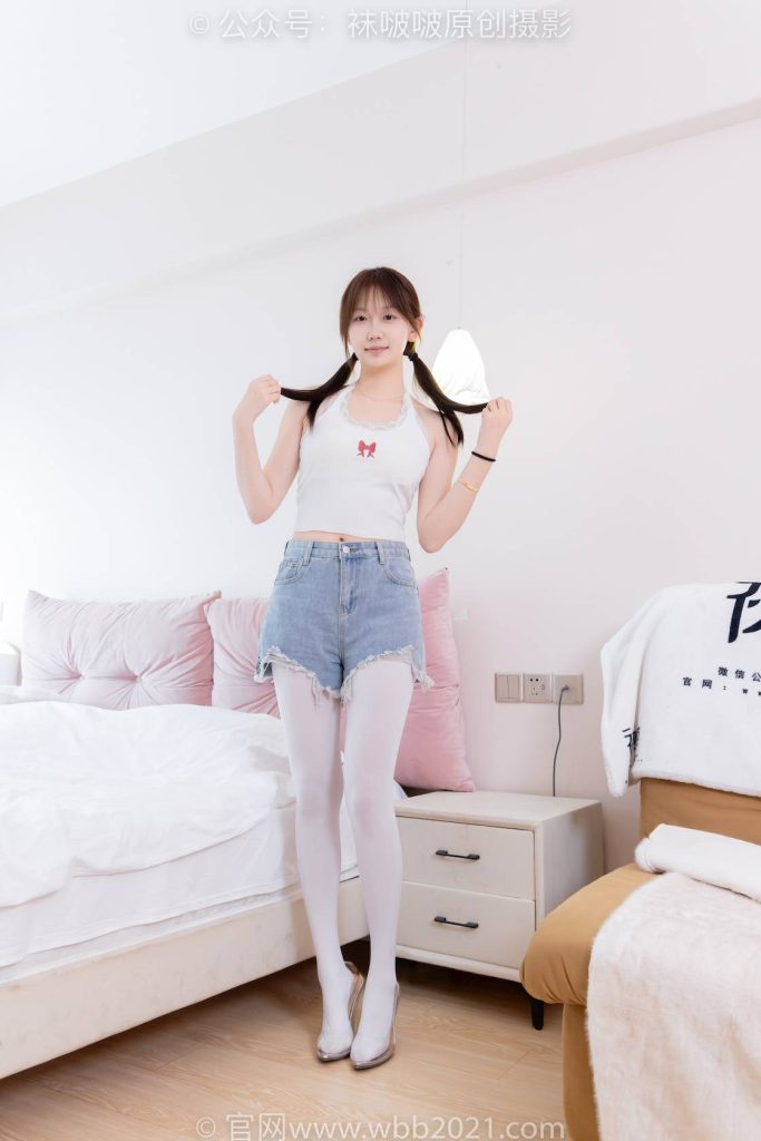 BoBoSocks袜啵啵 NO.582 香菜-高跟鞋、厚白丝、裸足 [152P-1V-5.8GB]-图屿X