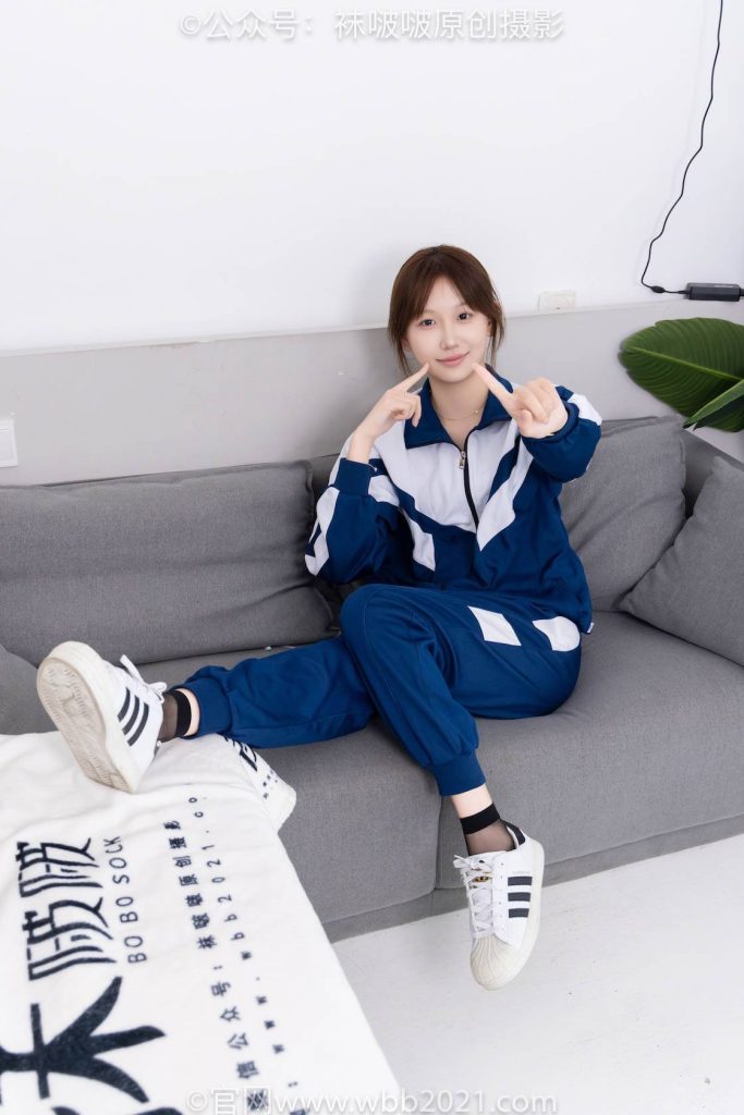 BoBoSocks袜啵啵 NO.584 香菜 校服、板鞋、短黑丝（脚尖加固款） [150P-1V-7.5GB]-图屿X