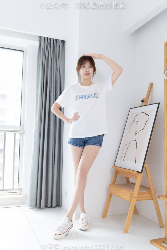 BoBoSocks袜啵啵 NO.587 香菜 匡威帆布鞋、薄肉丝、挑鞋镜头偏多 [179P-1V-9.4GB]-图屿X