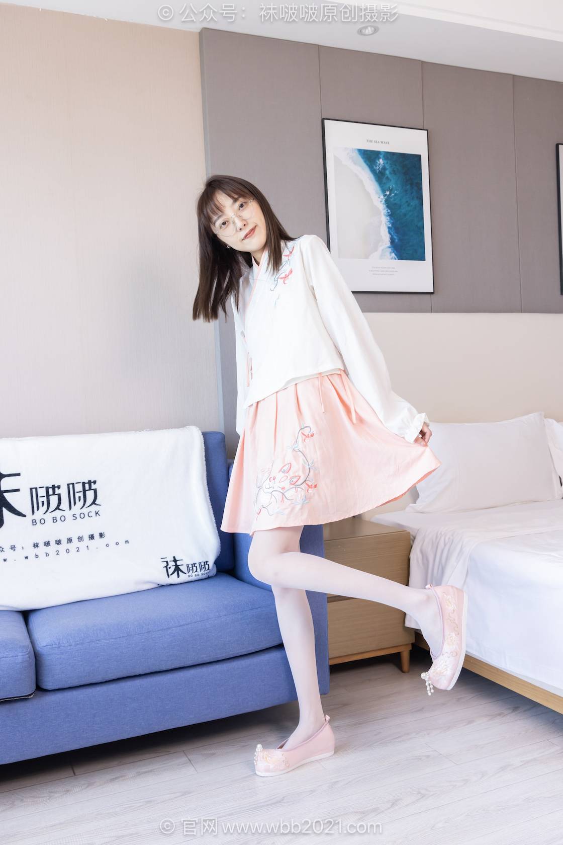 BoBoSocks袜啵啵 NO.595 稚予-皮鞋、平底布鞋、薄肉丝、薄白丝 [155P-1V-7.2GB]-图屿X