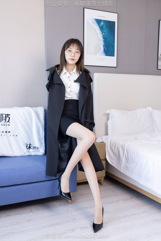 BoBoSocks袜啵啵 NO.610 稚予 高跟鞋、薄肉丝、穿脱风衣 [143P-1V-5.3GB]-图屿X