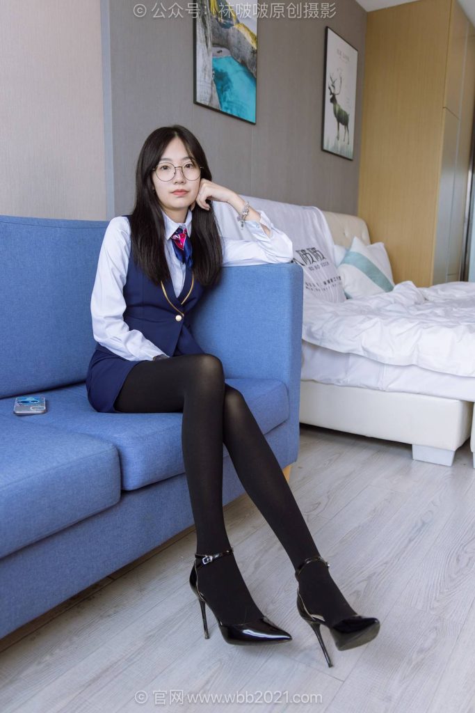 BoBoSocks袜啵啵 NO.620 小甜豆 高跟鞋、厚黑丝、银行制服 [140P-2V-6.6GB]-图屿X