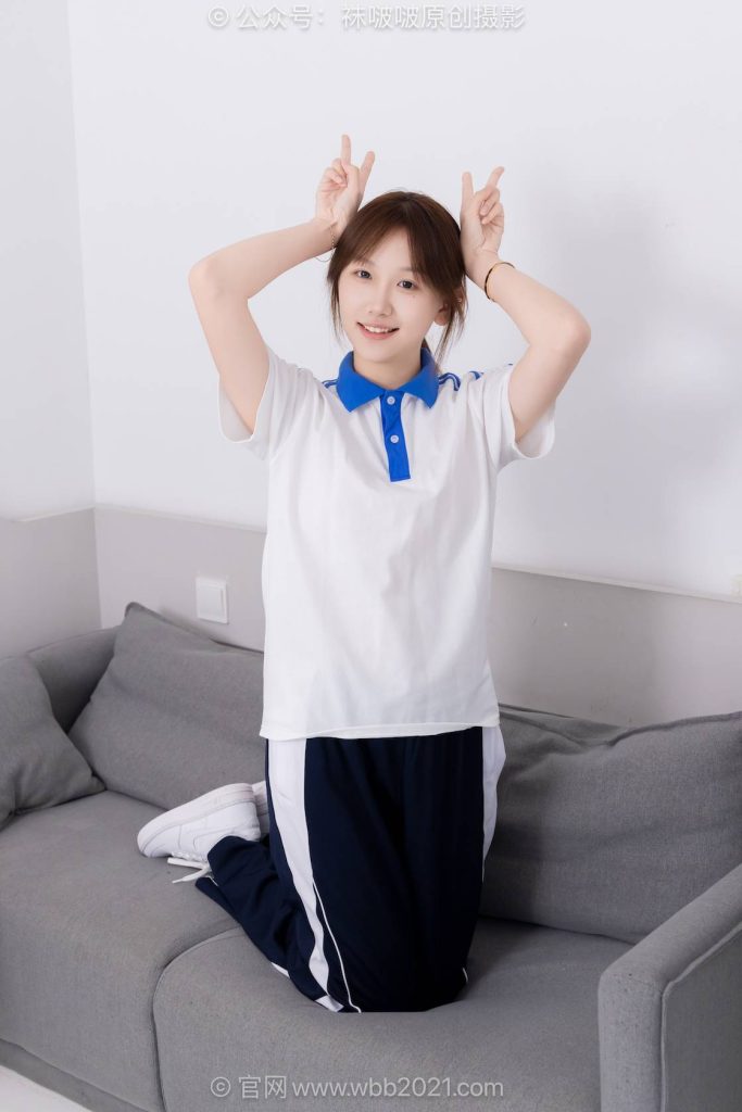 BoBoSocks袜啵啵 NO.633 香菜 板鞋、白棉袜、裸足、校服、半脱袜子 [191P-1V-6.6GB]-图屿X