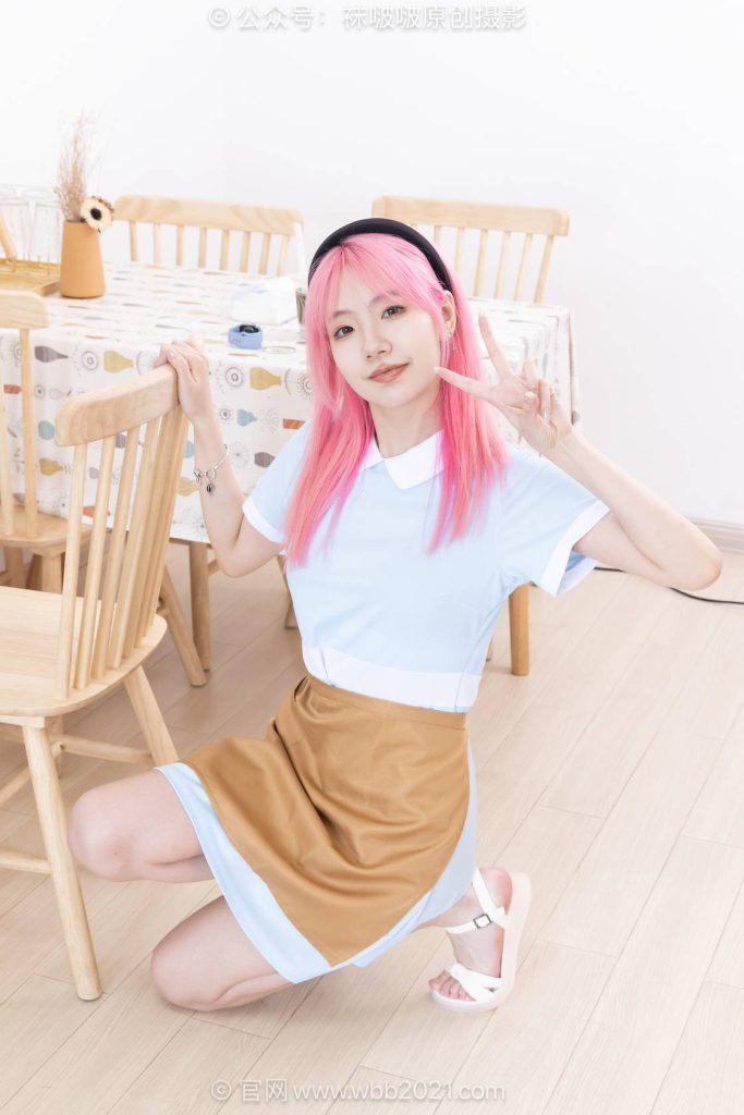 BoBoSocks袜啵啵 NO.649 小甜豆-凉鞋、裸足、纯白棉袜、好利来裙子 [200P-1V-7.0GB]-图屿X