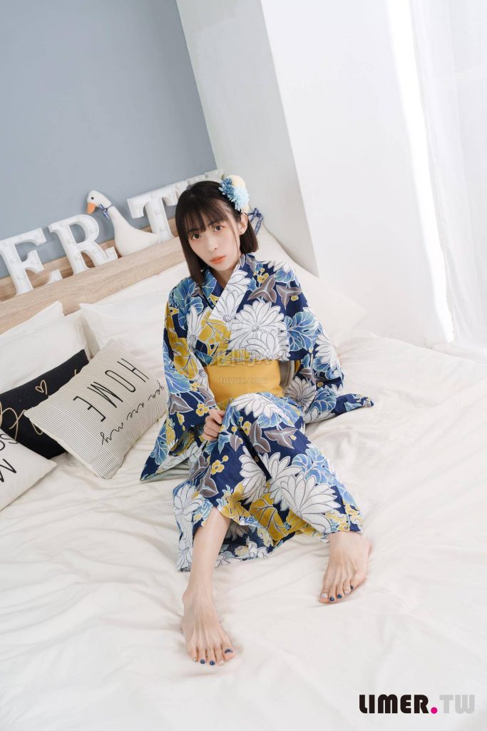 Limerence NO.042 日本妹子子 超敏感脚脚初次被TK [160P-1V-4.9GB]-图屿X