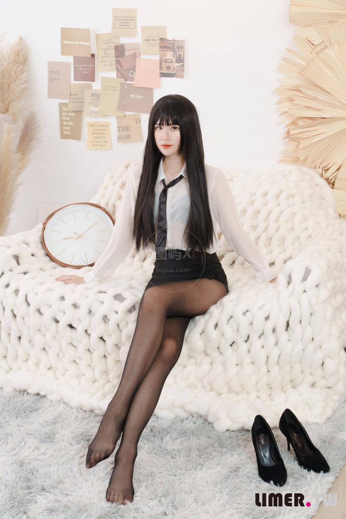 Limerence NO.053 7bao 好痒到底是谁那么可恶不知道我怕TK [78P-1V-4.1GB]-图屿X