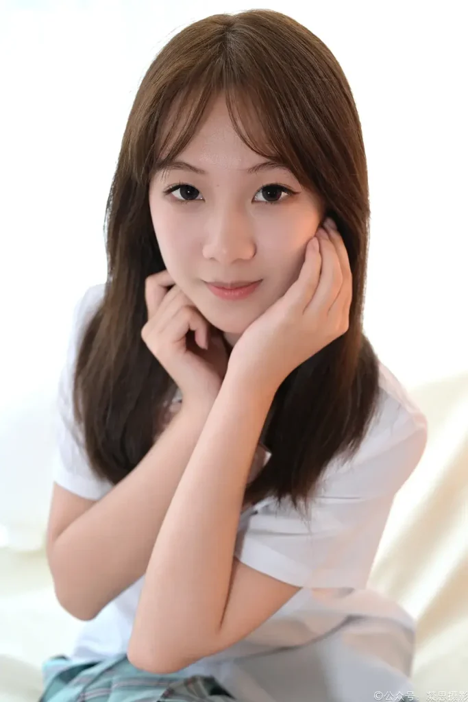 凝思摄影 NO.017 铃铃 JK制服、短白袜、小皮鞋 [167P-1V-4.5GB]-图屿X