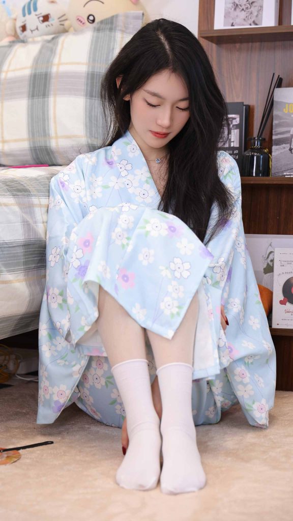 绮梦摄影 NO.528 小艺 无印珍藏版 [462P-2V-11.4GB]-图屿X