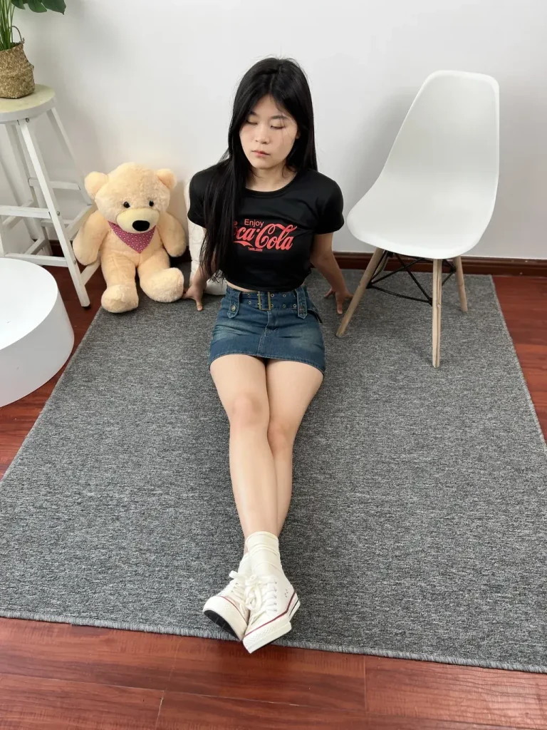 三禾摄影 NO.028 牛仔裙 棉袜 帆布鞋 [184P-1V-751MB]-图屿X