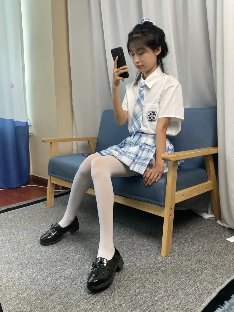 三禾摄影 NO.050 JK套装 白丝 下皮鞋 [211P-14V-2.8GB]-图屿X