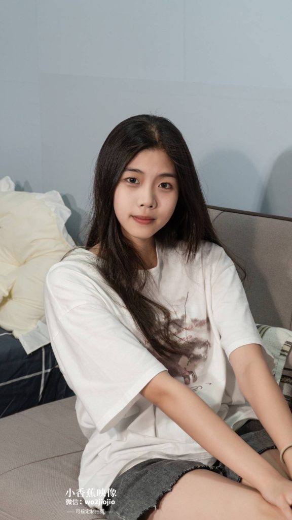 小香蕉映像 梦里画面-SAM沙发白衣- [202P-1V-5.0GB]-图屿X