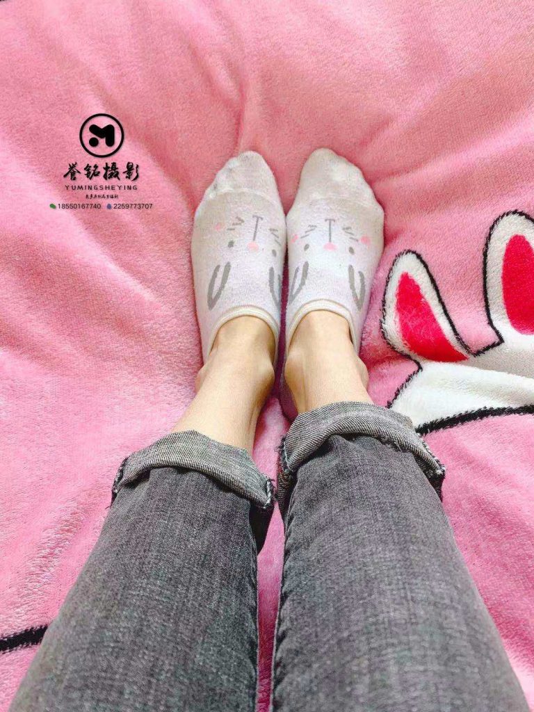 誉铭摄影2019《2019-12月份妹子自拍作品》 [71P-12V-125MB]-图屿X