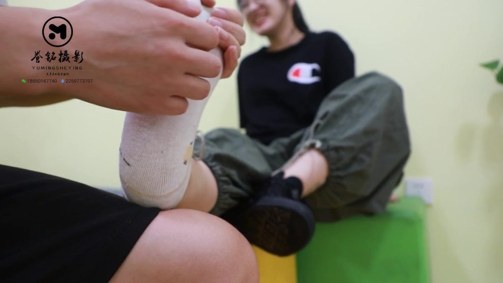 誉铭摄影2019《2019-第八期挠脚作品》 [1V-679MB]-图屿X