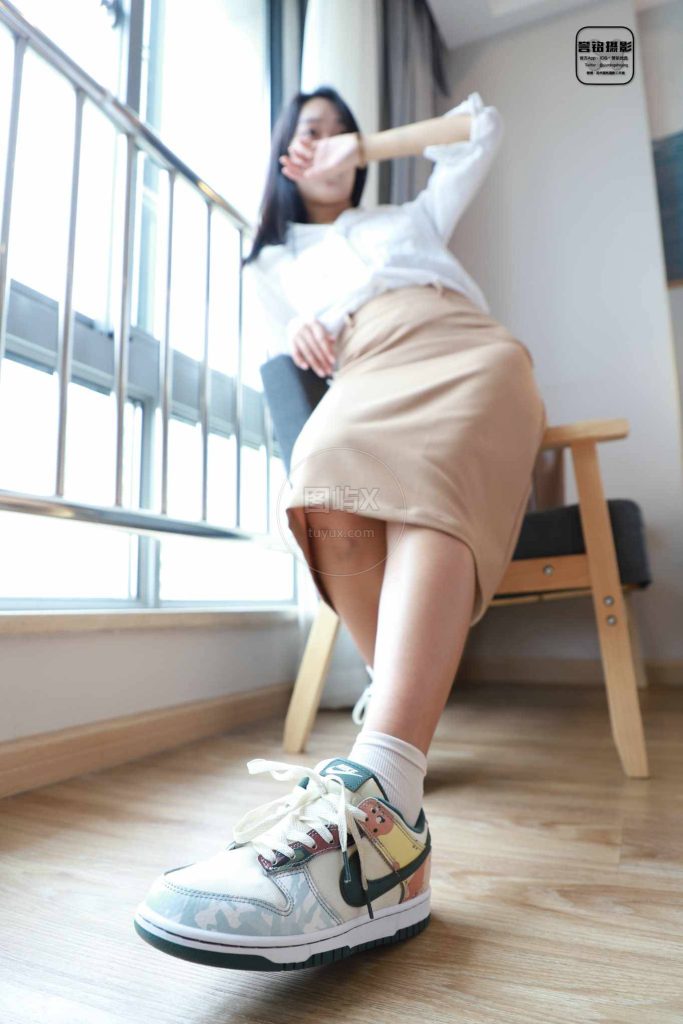 誉铭摄影2022《2022.5.12特约》 [80P-1V-1.1GB]-图屿X