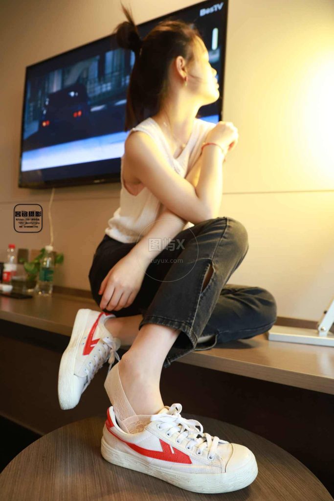 誉铭摄影2022《2022.5.28特约》 [90P-1V-1.1GB]-图屿X