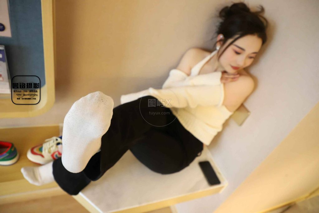 誉铭摄影2023《2023微信群第四套》 [90P-1V-1.3GB]-图屿X