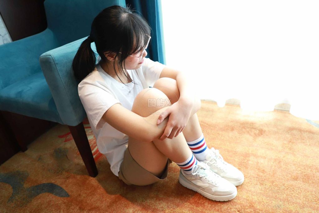 誉铭摄影2023《2023第12期》 [90P-1V-1.3GB]-图屿X