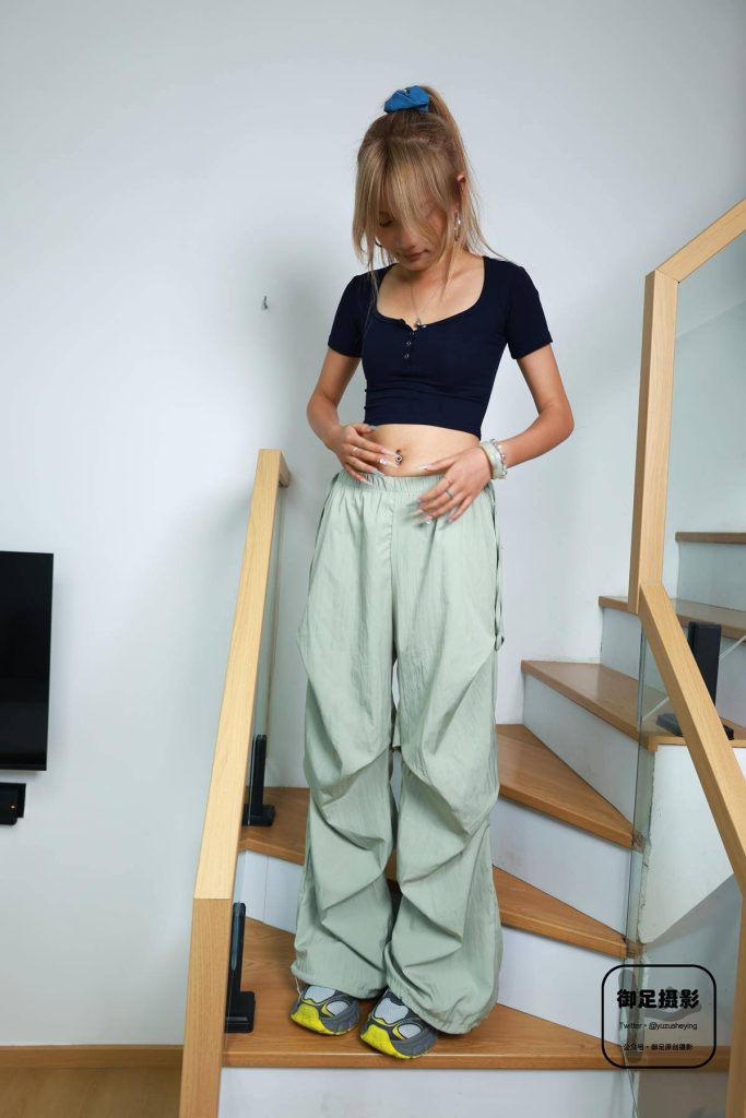 御足摄影 NO.025 与秋共欢 [95P-1V-2.9GB]-图屿X