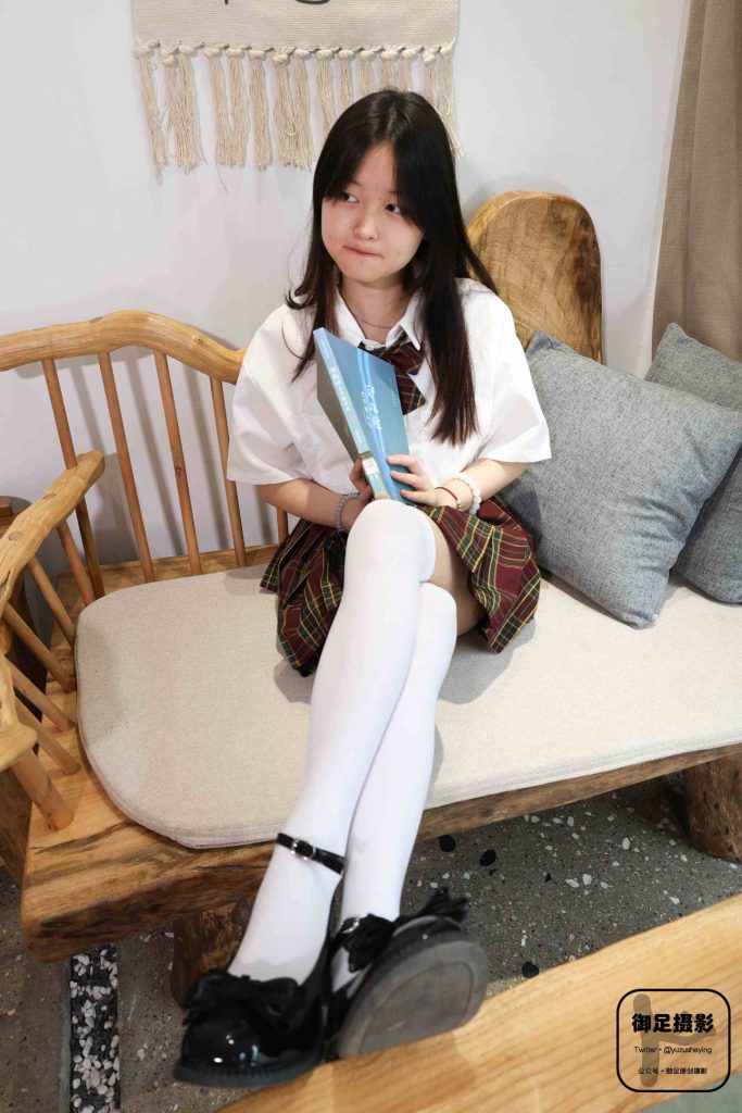 御足摄影 NO.041 好可爱的鞋子 [76P-1V-2.8GB]-图屿X