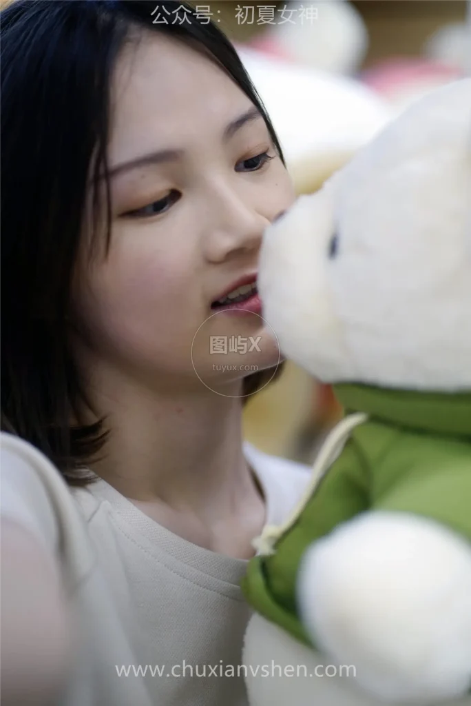 初夏女神 NO.044 大发 时尚短裤套装 [130P-1V-6.8GB]-图屿X