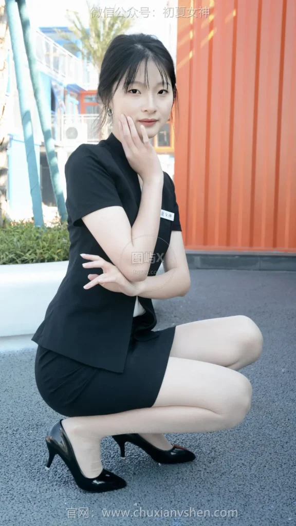 初夏女神 NO.103 安妮 黑色西装 [140P-1V-4.7GB]-图屿X