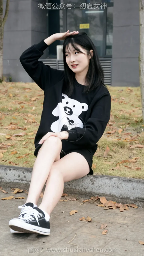 初夏女神 NO.106 安妮 小熊卫衣 [110P-1V-4.3GB]-图屿X