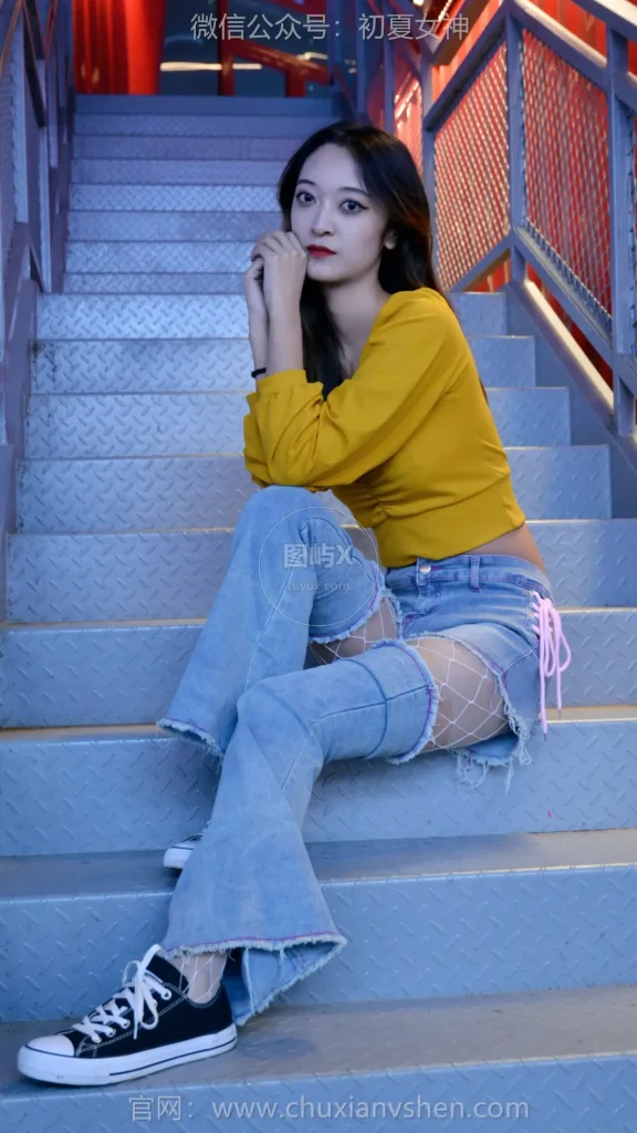 初夏女神 NO.146 依依 邻家女孩 [120P-1V-3.2GB]-图屿X