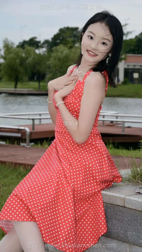 初夏女神 NO.258 双双~【港式装扮】出发点是好的，港风小姐姐嘞 [140P-1V-6.3GB]-图屿X