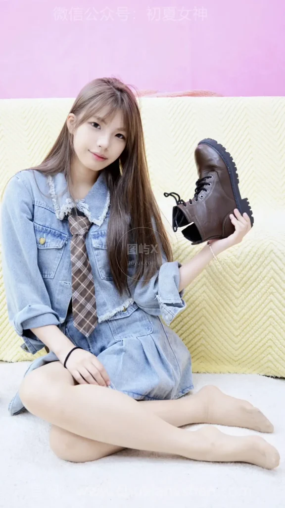 初夏女神 NO.314 番茄 又酷又飒 展现出不羁的个性，释放出强大的气场 [100P-1V-4.5GB]-图屿X