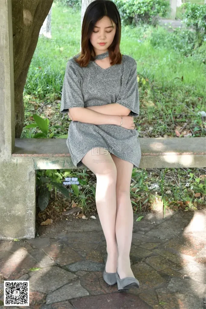 大生模拍 NO.016 欣欣-可爱少女和丝袜 [97P-418MB]-图屿X