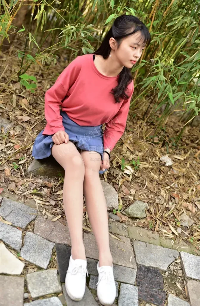 大生模拍 NO.035 晶晶-小清新肉丝 [27P-108MB]-图屿X