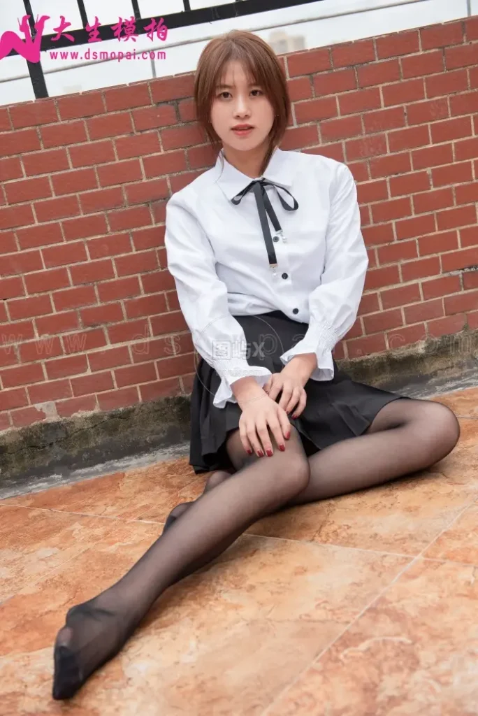 大生模拍 NO.152 小颖 学院黑丝 [48P-1V-412MB]-图屿X