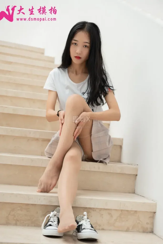 大生模拍 NO.159 菲菲 酸丝帆布鞋 [45P-137MB]-图屿X