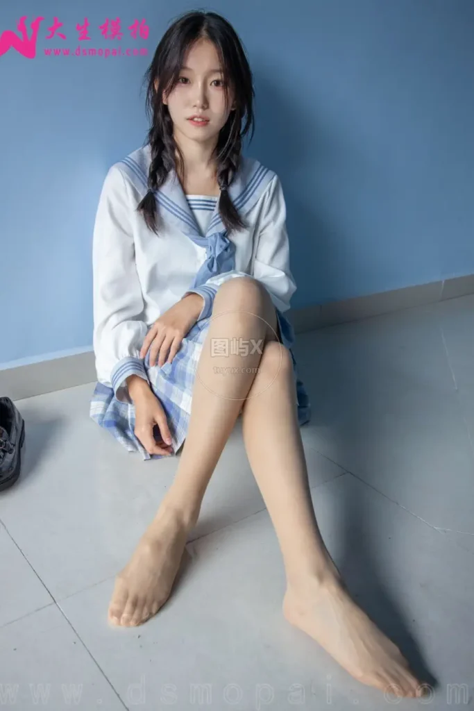 大生模拍 NO.240 秋曼 纯欲脸 [47P-361MB]-图屿X