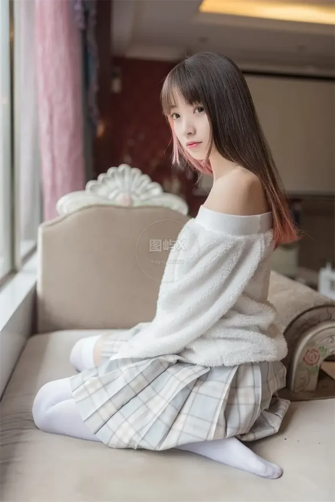 风之领域 No.013 清纯可爱的白丝小姐姐 [49P-78MB]-图屿X