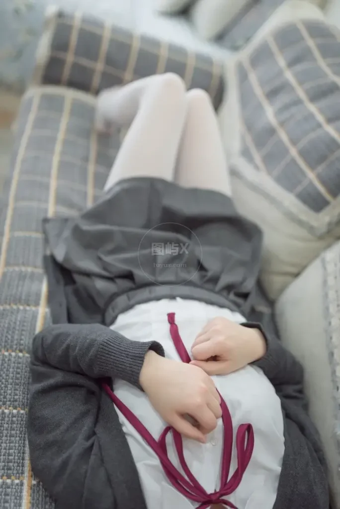 风之领域 No.030 钟爱白丝的MM [46P-207MB]-图屿X