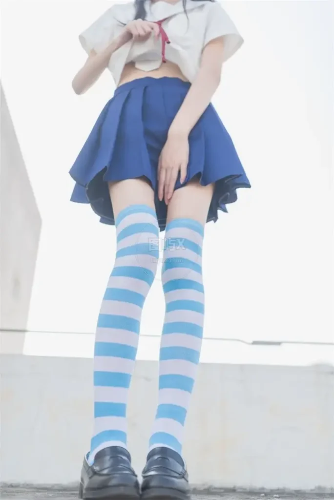 风之领域 No.034 性感的新校服 [50P-181MB]-图屿X