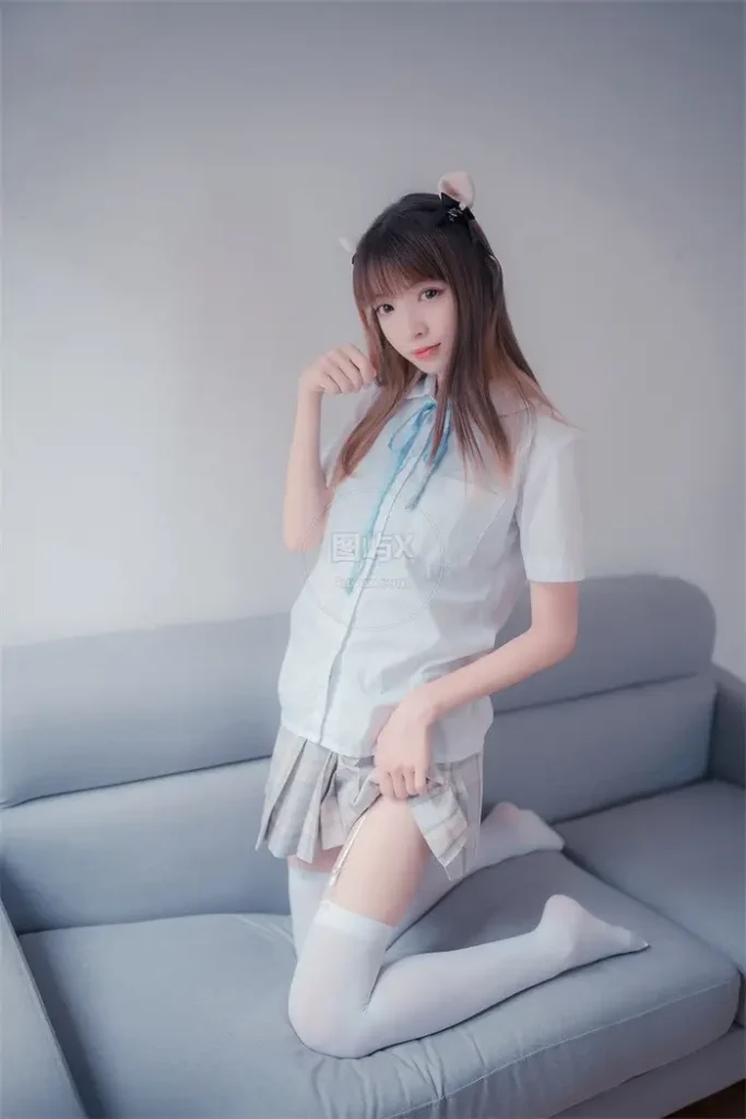 风之领域 No.065 格子裙吊带白丝 [46P-232MB]-图屿X